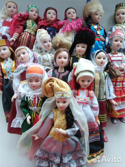 Куклы в народных костюмах деагостини