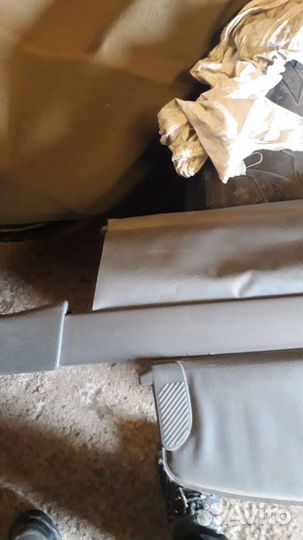 Шторка богажника