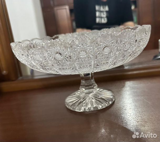 Ваза для фруктов на ножке хрусталь