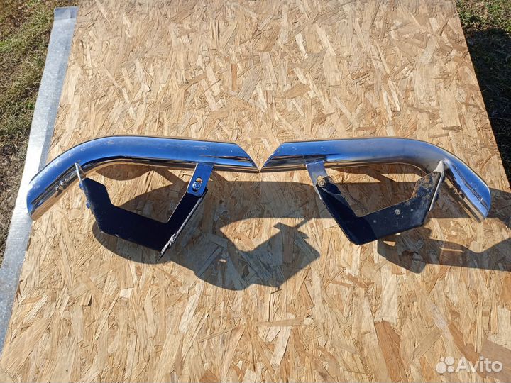 Уголки задние на Ленд Крузер Прадо 150