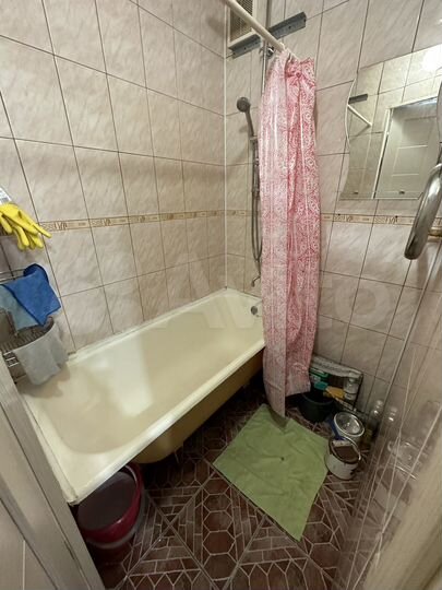 2-к. квартира, 55 м², 4/9 эт.