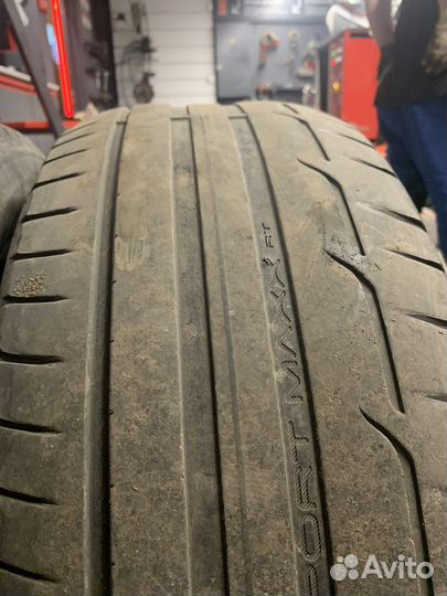 Dunlop SP Sport Maxx RT 235/55 R17 99V