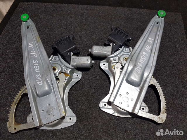 Стеклоподьемник задний Toyota Avensis T270