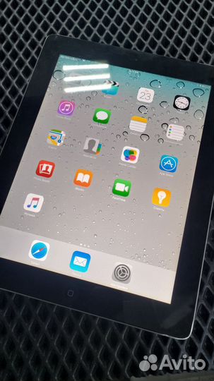 Apple iPad 2 16GB Wi-Fi + 3G
