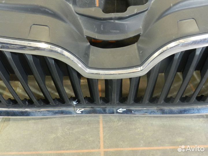 Решетка радиатора - Skoda Rapid