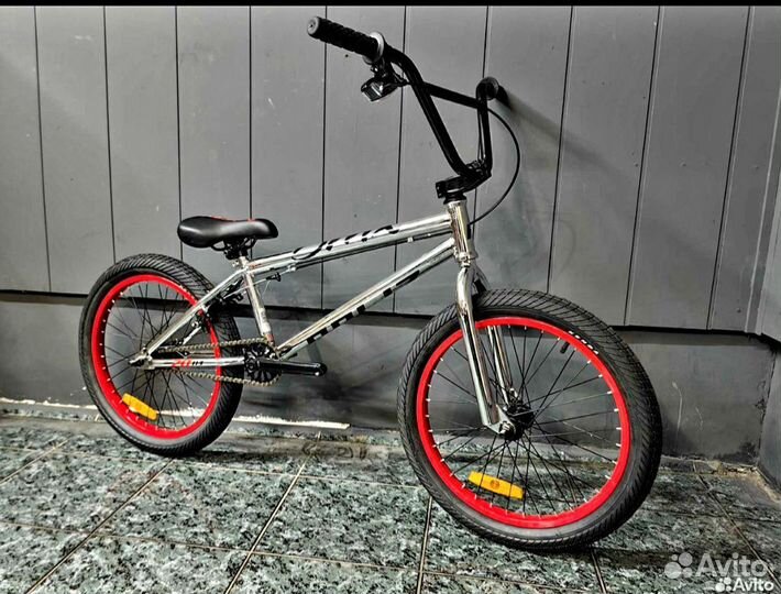 Новый BMX Roliz