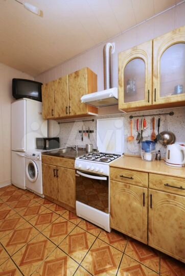 Комната 10 м², 1/6 эт.