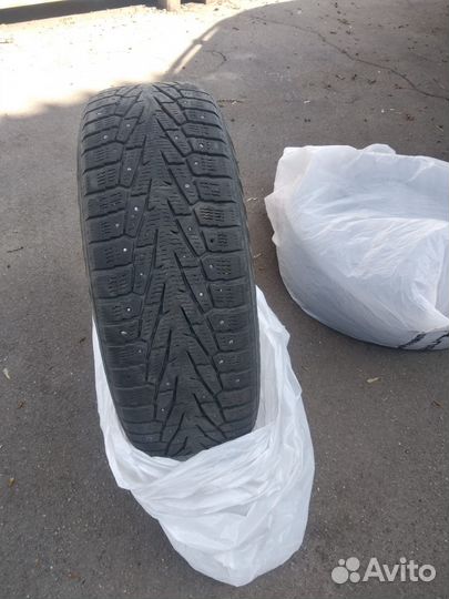 Nokian Tyres Hakkapeliitta 7 SUV 235/65 R17 108T