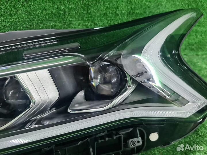 Фара левая Kia K5