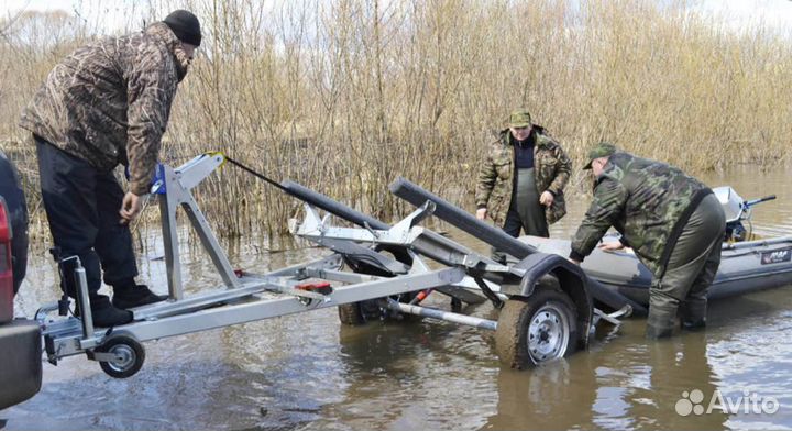 Крепкий оцинкованный лодочный прицеп 3 м - 3.8 м