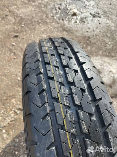 Goform G325 195/80 R15C 104R