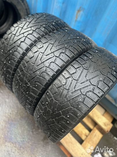 Pirelli Ice Zero 225/60 R18 104T