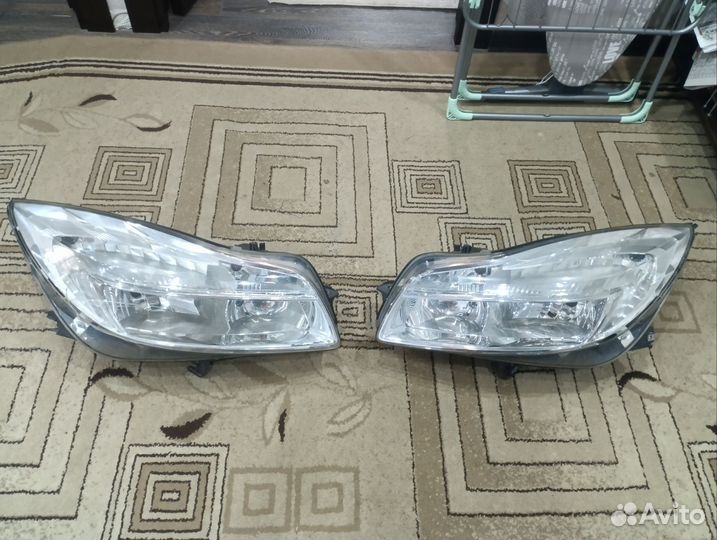 Фара для Опель Инсигния