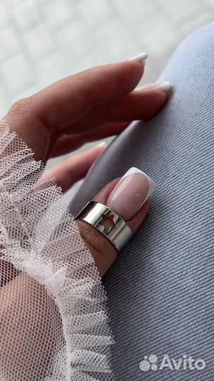 Маникюр педикюр наращивание ногтей