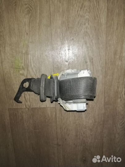 Ремень безопасности Chevrolet Cobalt