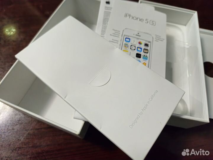 Коробка от iPhone 5s
