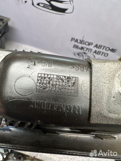 Корпус блока стеклоподъемников renault symbol