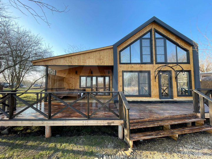 Дом 100 м² на участке 10 сот.