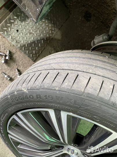 Continental ComfortContact - 5 255/40 R19