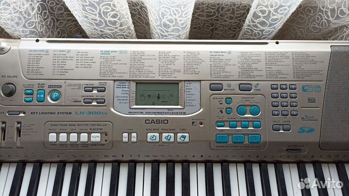 Синтезатор casio lk 300 tv
