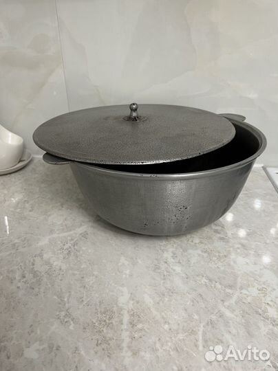 Казан чугунный