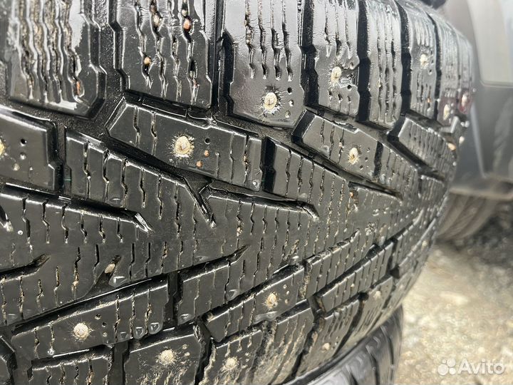 Nokian Tyres Hakkapeliitta 7 SUV 235/60 R18