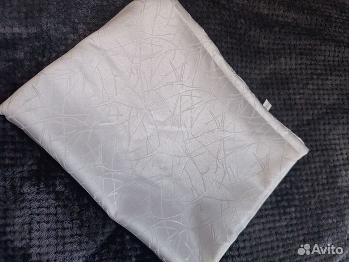 Скатерть 140*110 новая