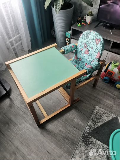 Стульчик для кормления