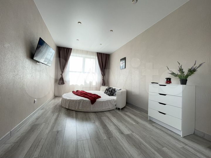 2-к. квартира, 55 м², 9/14 эт.