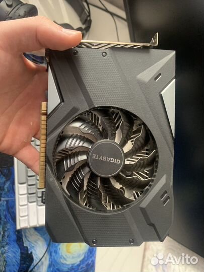 Видеокарта GTX 1650 Super