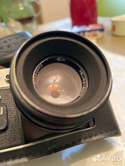 Пленочный фотоаппарат зенит е