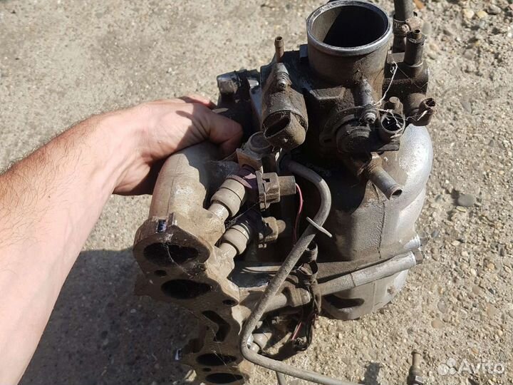 Впускной коллектор на ниву и на классику жигули