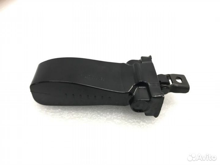 Ограничитель двери задний правый Skoda Octavia 1.6