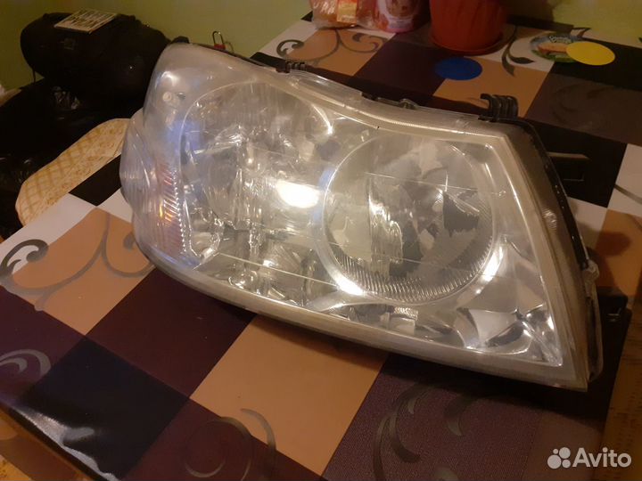 Правая фара Ниссан Либерти