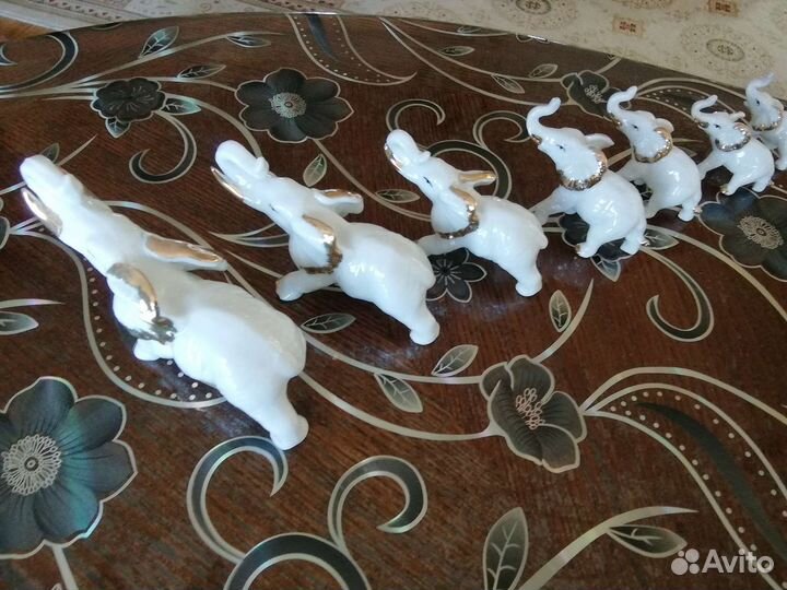 Фарфоровые статуэтки слоники