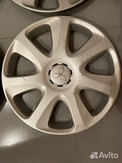 Колпаки на mitsubishi