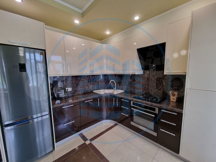 3-к. квартира, 118,9 м², 2/6 эт.