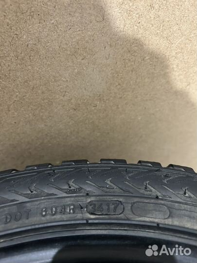 Nokian Tyres Hakkapeliitta 8 245/40 R18 97M