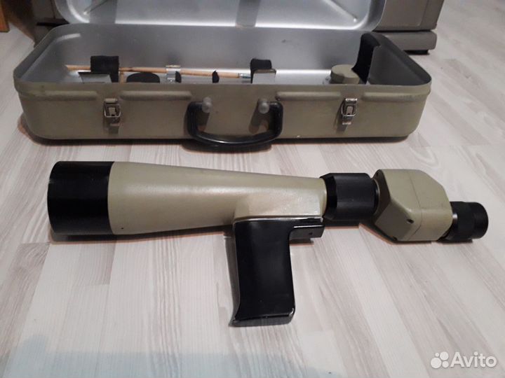 Подзорная труба СССР 20х зрт-460 в кейсе