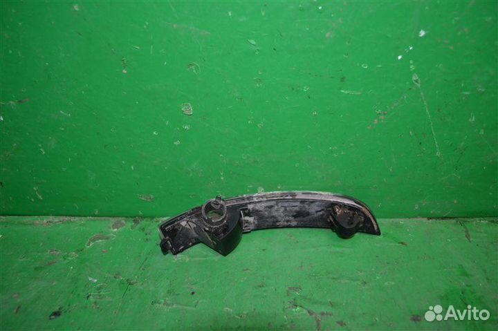 Повторитель указателя поворота левый Ford Kuga 2