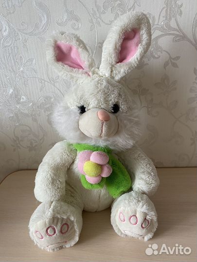 Заяц игрушка