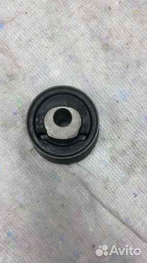 Сайлентблок рычага Porsche Cayenne 955 Zekkert