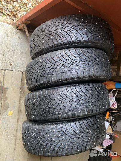 Pirelli Ice Zero 2 215/65 R17 100