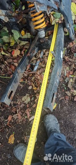 Задний маятник