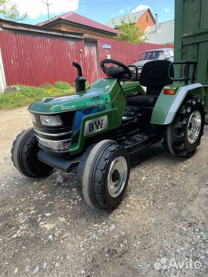 Детский электромобиль трактор Blazin Wheels