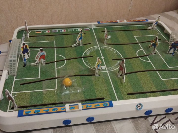 Настольный футбол