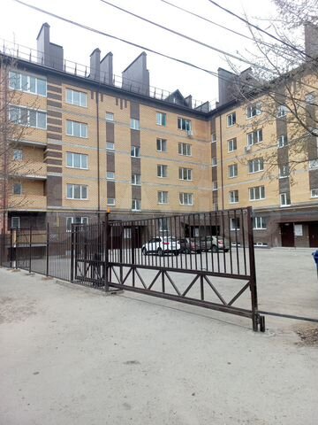 3-к. квартира, 83,7 м², 5/5 эт.