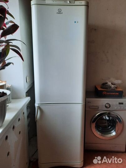 Холодильник бу