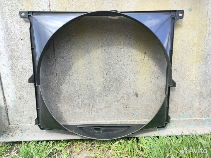 Кожух вентилятора bmw е34 М20