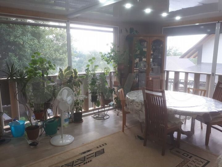 Дом 190 м² на участке 3,1 сот.